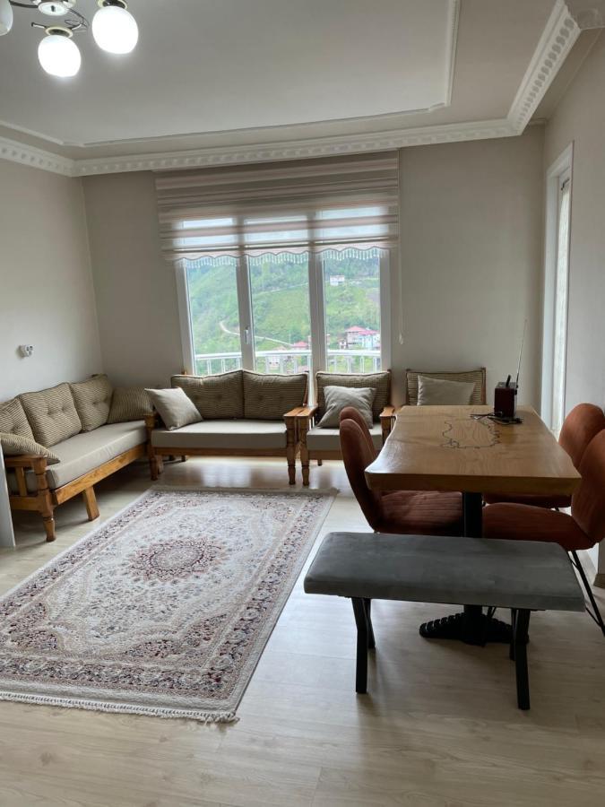 Apartamento Özgür ev Çamlıhemşin Exterior foto