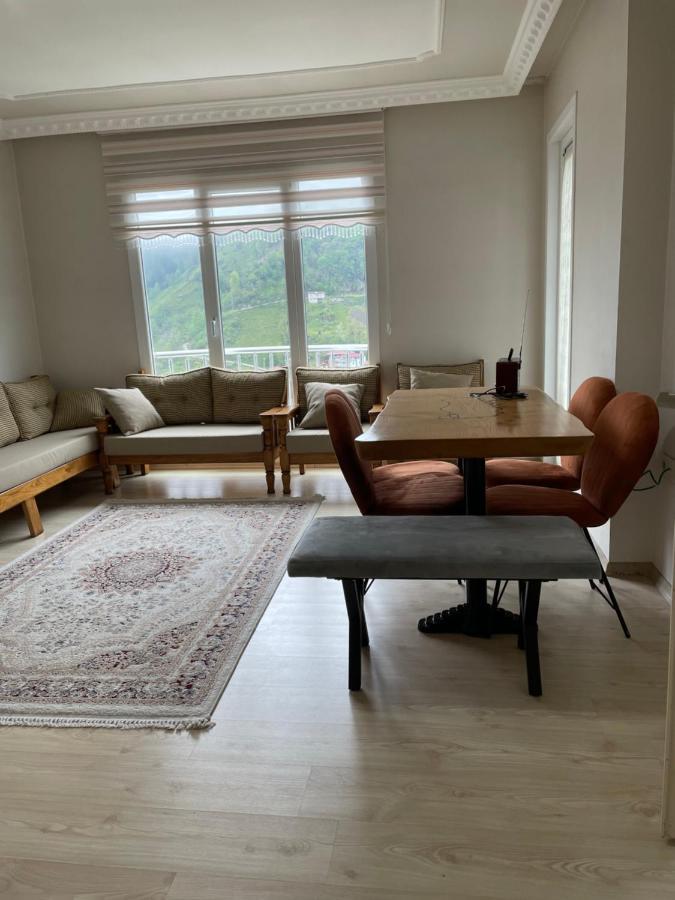 Apartamento Özgür ev Çamlıhemşin Exterior foto